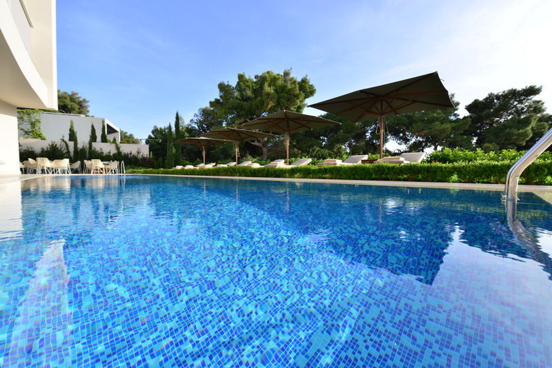 Somewhere Vouliagmeni Atena